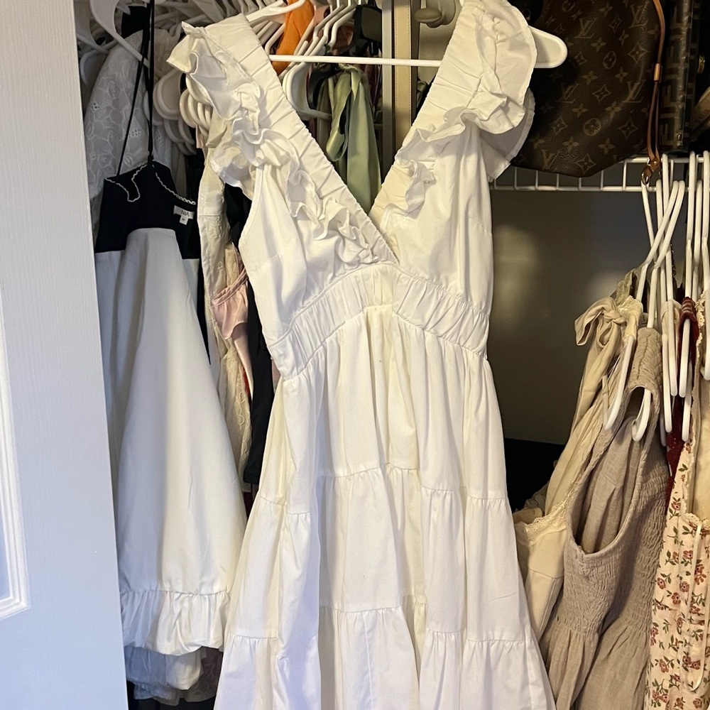 Abercrombie & Fitch White Ruffle Midi Dress